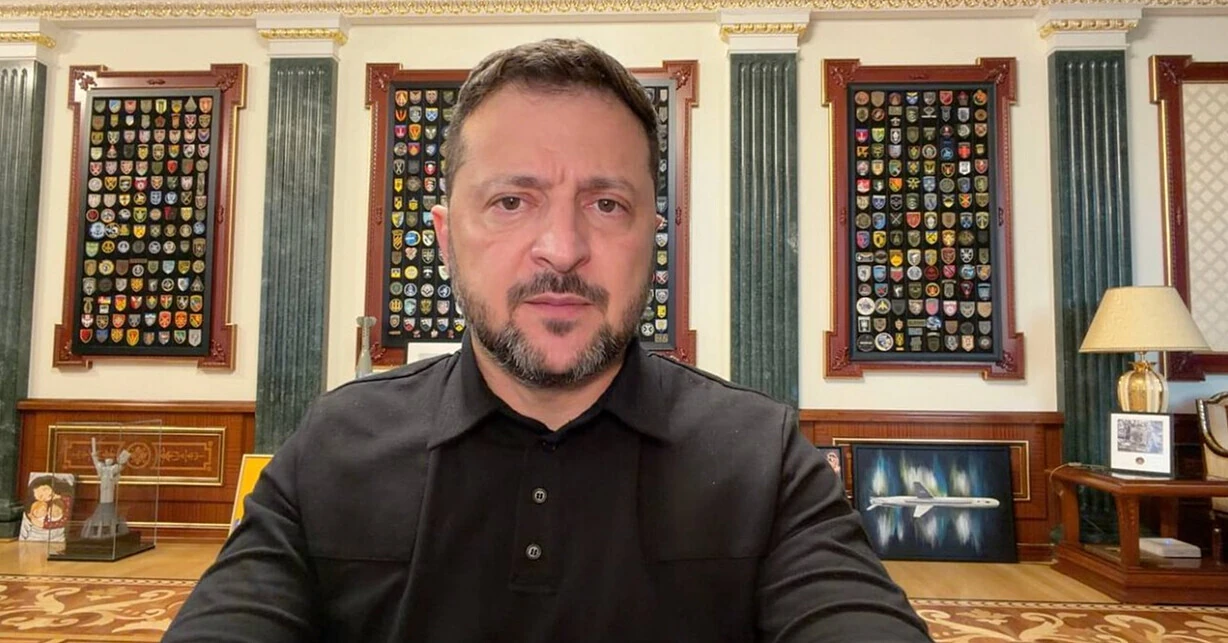 Зеленський заявив про перші відмови авіакомпаній літати до Росії