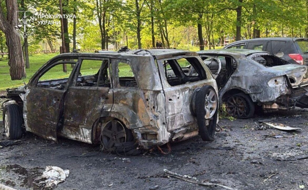 У Дніпрі судитимуть двох чоловіків, які підірвали військове авто на замовлення РФ