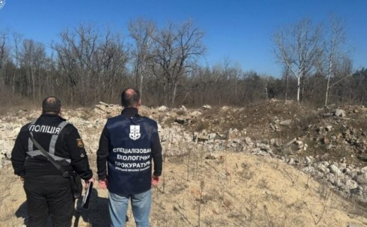 Понад 36 млн грн збитків довкіллю: у Запоріжжі посадовець товариства підозрюється у забрудненні землі