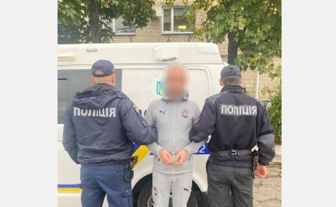 У Дніпрі слідчі повідомили про підозру чоловікові за незаконне заволодіння мопедом