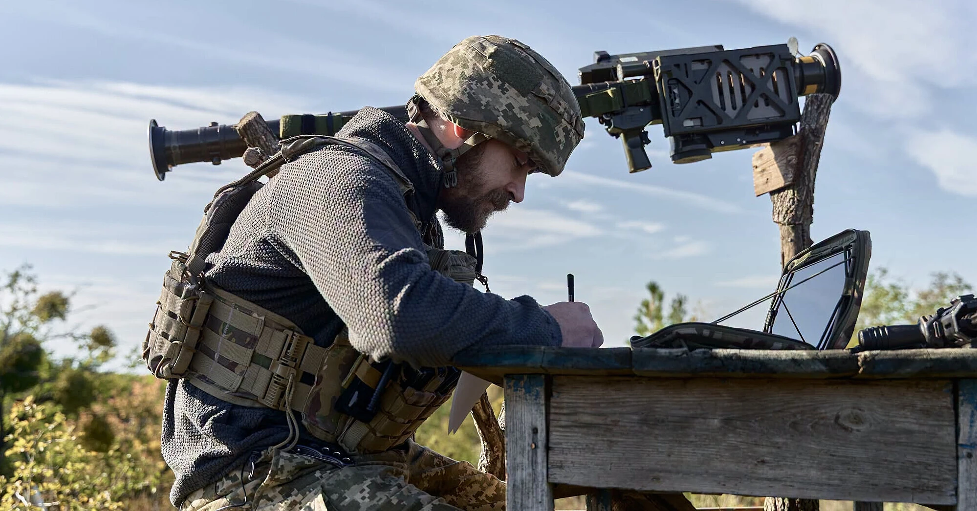 У ЗСУ не поспішають переходити на нові контракти, реформа зіткнулася з недовірою бійців – нардеп